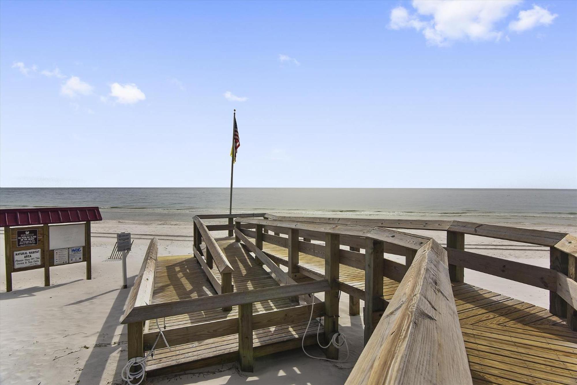 Phoenix Gulf Shores Unit 1702 Room photo