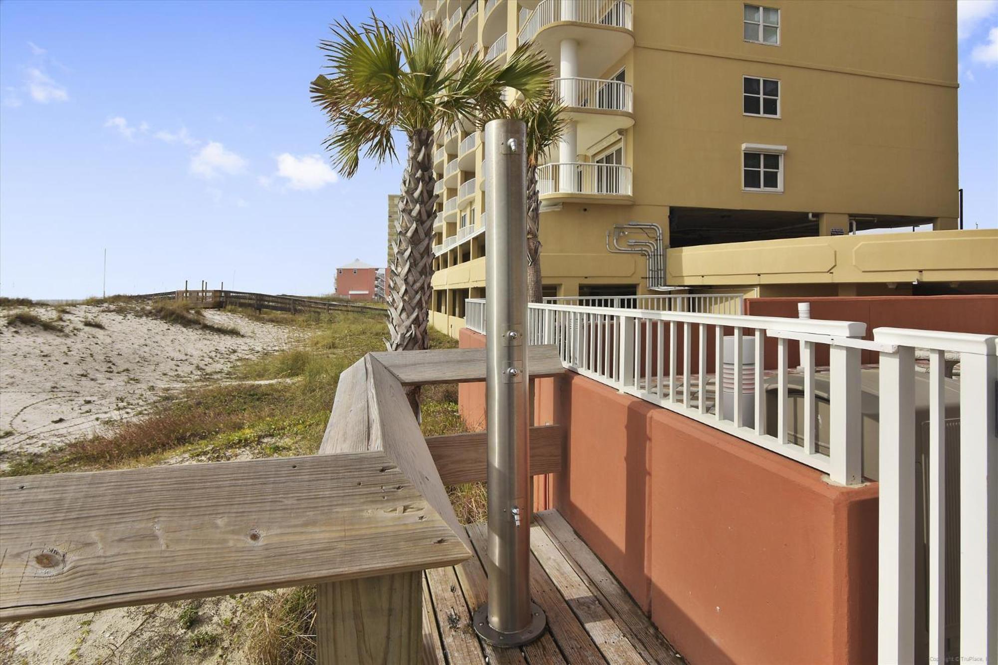 Phoenix Gulf Shores Unit 1702 Exterior photo